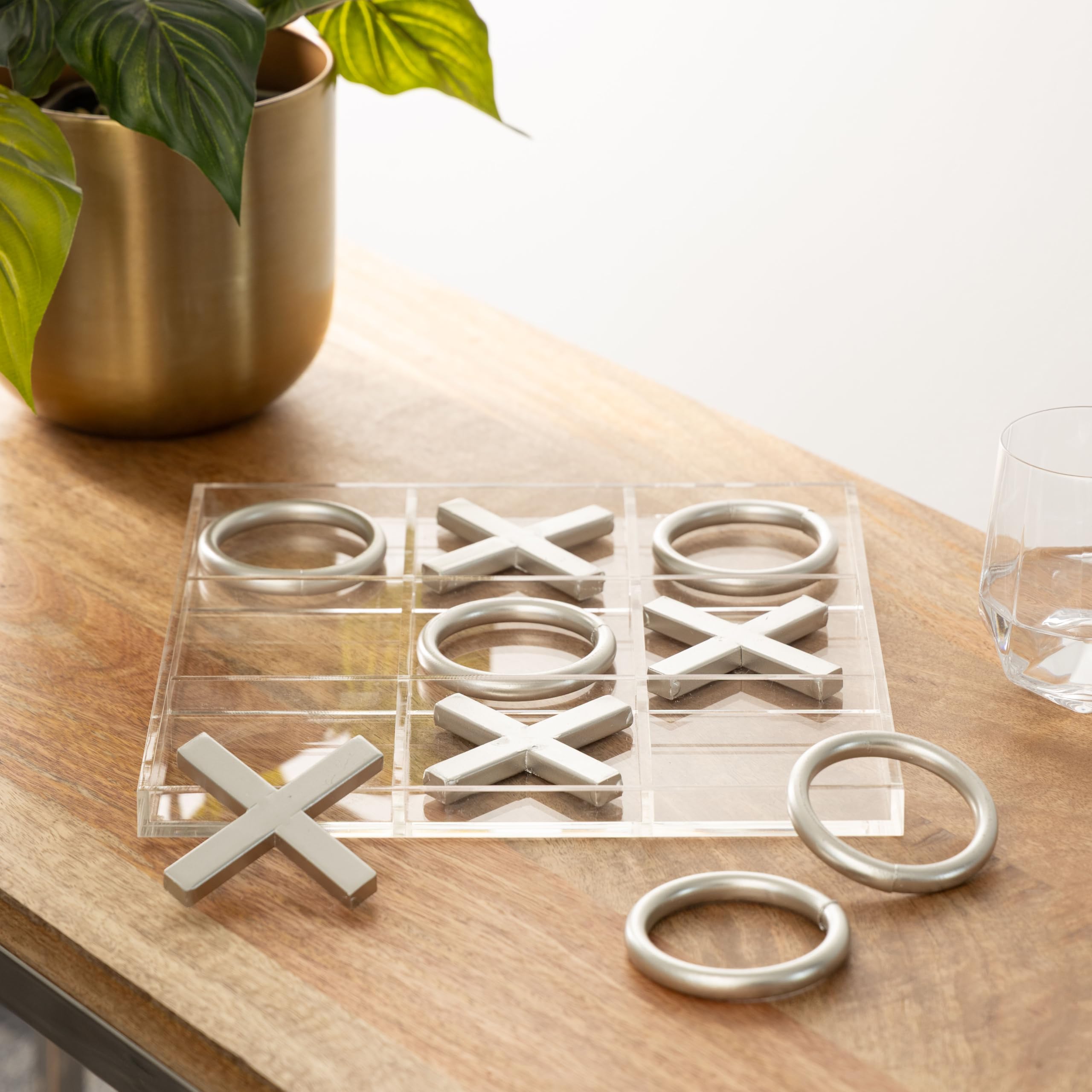 Amazon.com: Deco 79 Acrylic Plastic Tic Tac Toe Game Set with